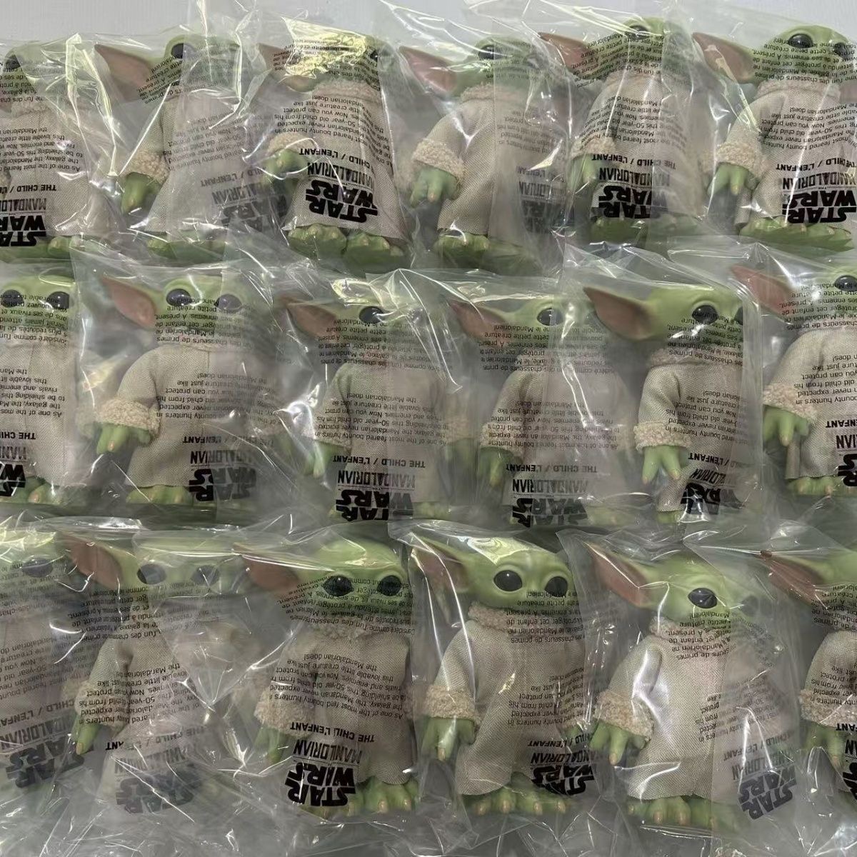 Baby Yoda Products - Action Figure di Baby Yoda da