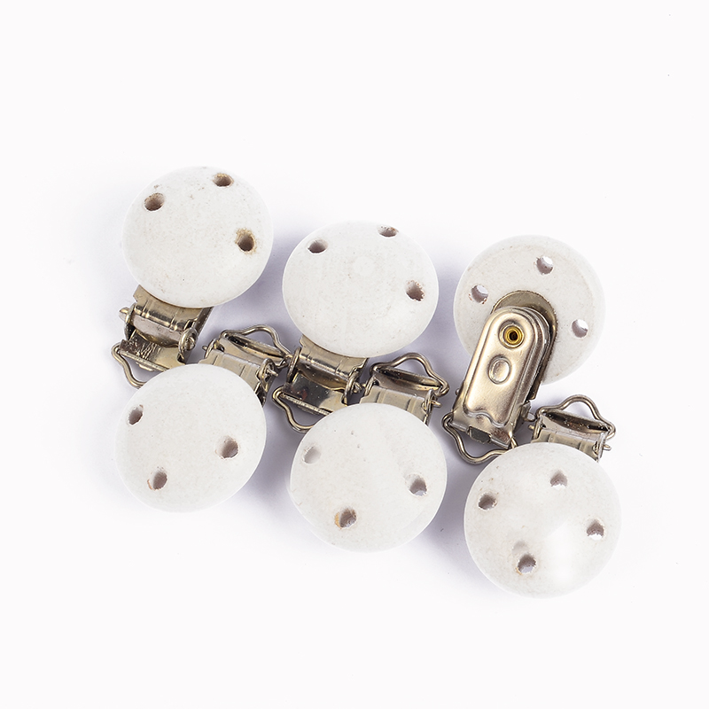 10 pezzi clip per ciuccio in l - Baby Products Wholesale recensione e prezzo